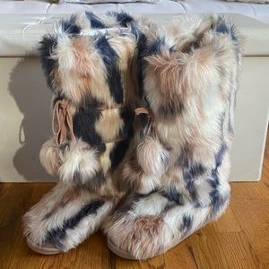 Tall Furry Pom Pom Boots (size 9)